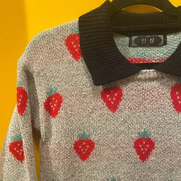 Strawberry Patterned Sweater - Picture 8 of 8